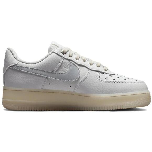 Nike Womens Air Force 1 Low '07 Shoes Size 6.5 - Picture 2 of 7
